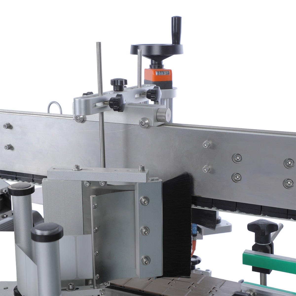 Automatic Double-Sided Labeling Machine view 2