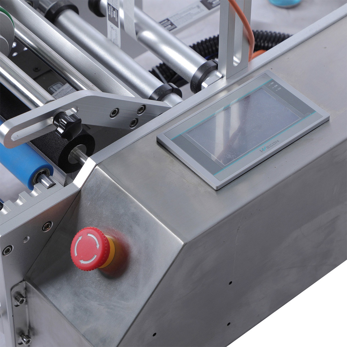 Semi-Automatic Round-Bottle Labeling Machine view 2