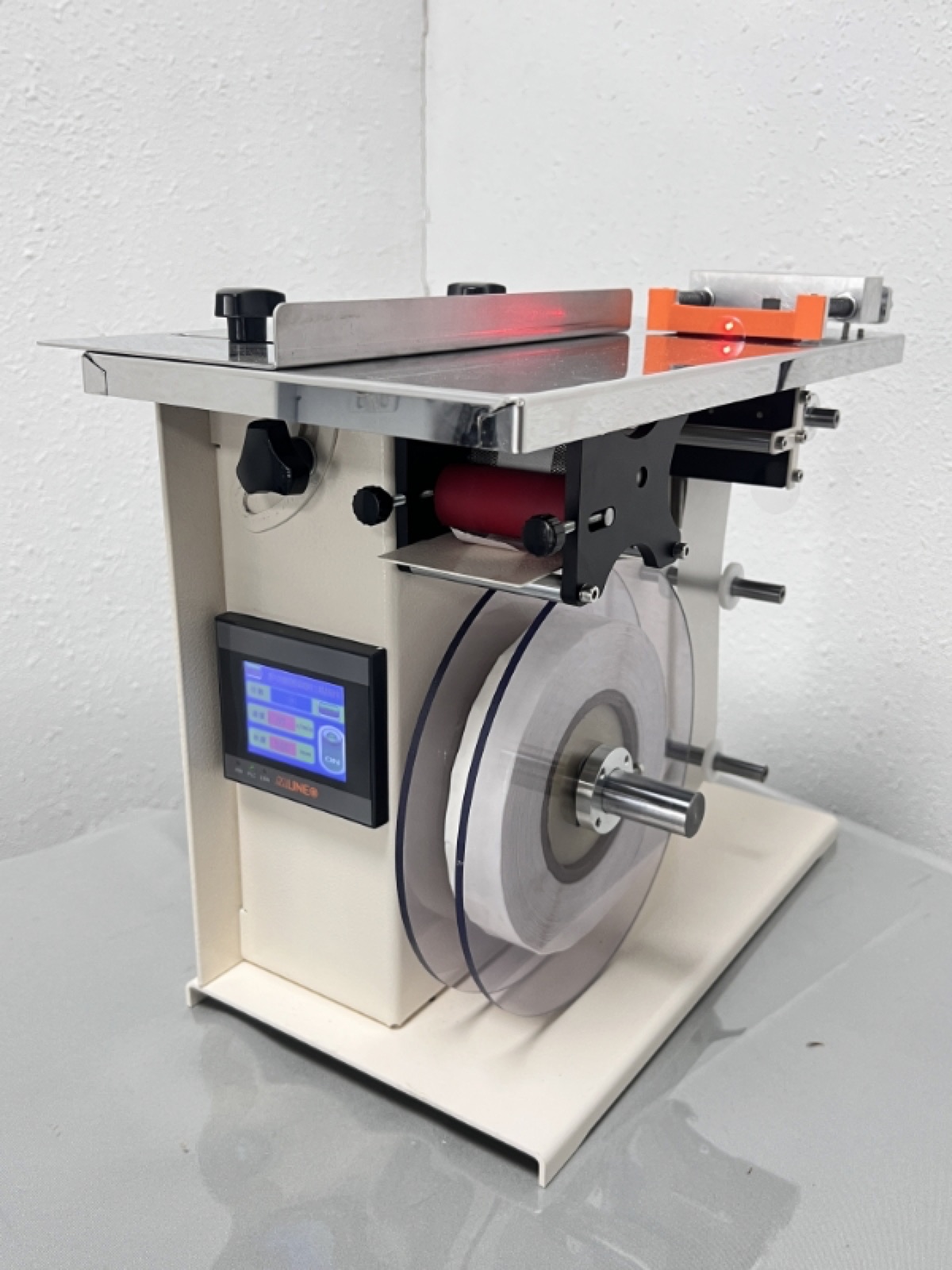 Semi-Automatic Corner Labeling Machine view 4